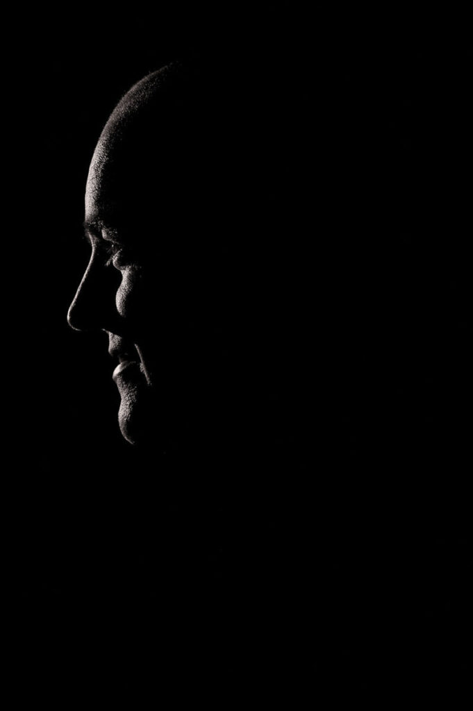 Omslagsjobb fd stadsminister Fredrik Reinfeldt för magasinet Fokus