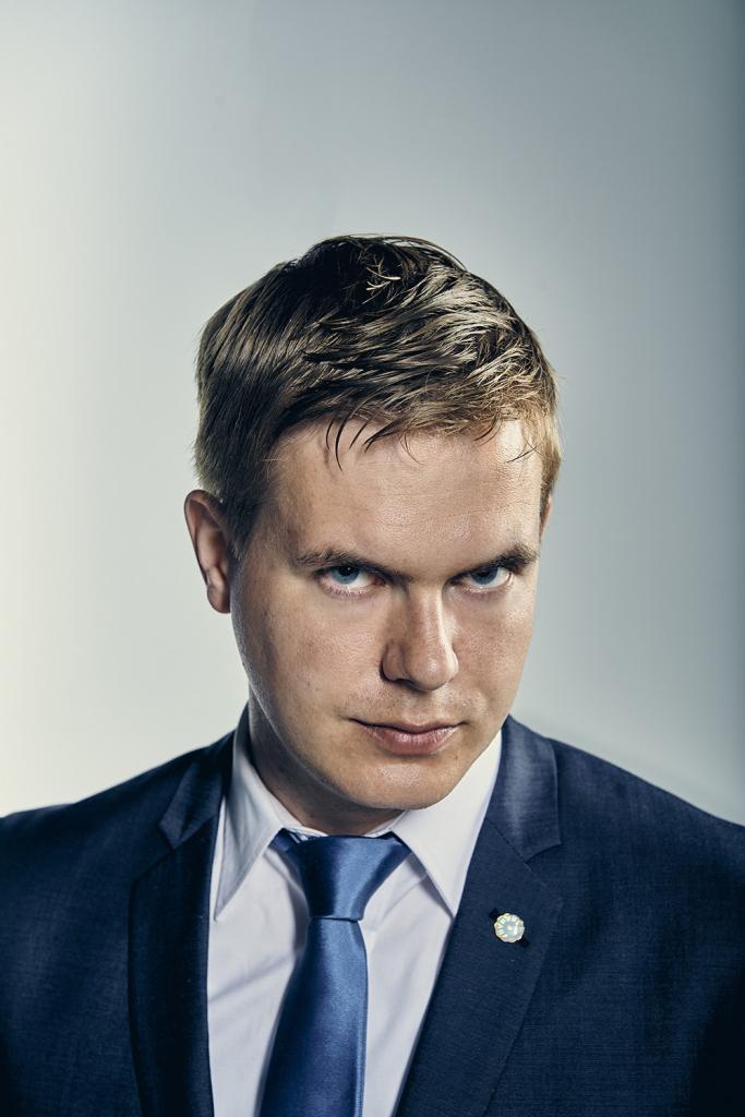 Porträtt på miljöpartisten Gustav Fridolin